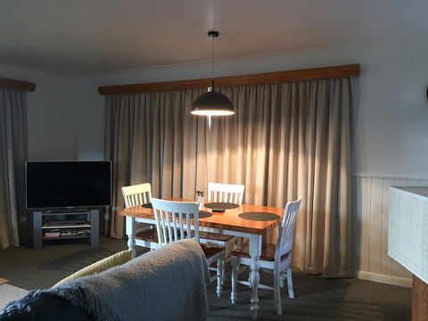 Beach Break Bicheno - Kempsey Accommodation 7