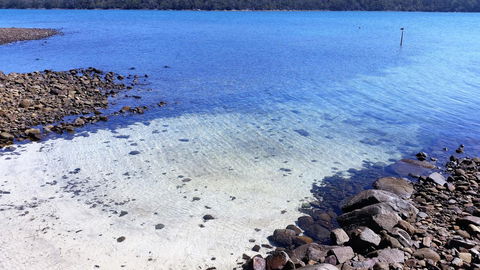 Four Seasons Waterfront Villas - Kempsey Accommodation 21