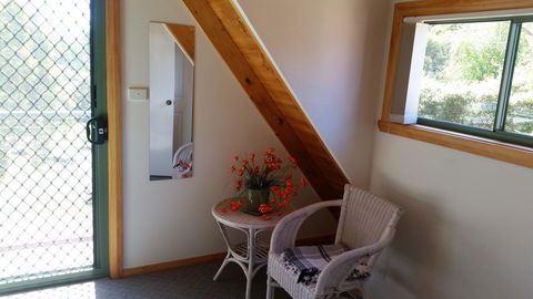 Four Seasons Waterfront Villas - Kempsey Accommodation 22