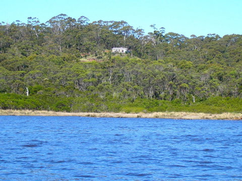 Island View Spa Cottage - Kempsey Accommodation 4