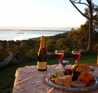 Island View Spa Cottage - Kempsey Accommodation