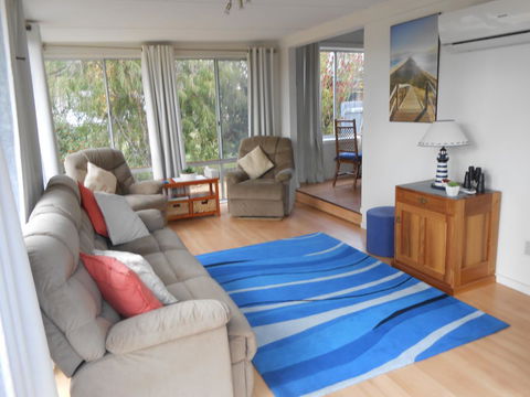 Bruny Ocean Cottage - Kempsey Accommodation 2