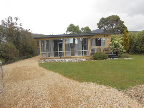 Bruny Ocean Cottage - Kempsey Accommodation 10