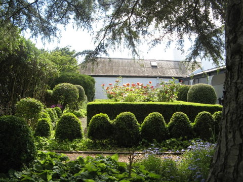 The Grove Cottages - Kempsey Accommodation 10