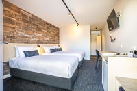 Book Laverton Accommodation Vacations Kempsey Accommodation Kempsey Accommodation