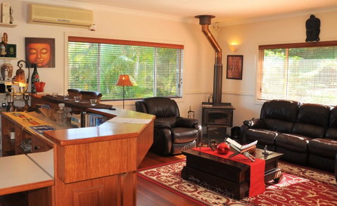 Nirvana At Montville - Kempsey Accommodation 3