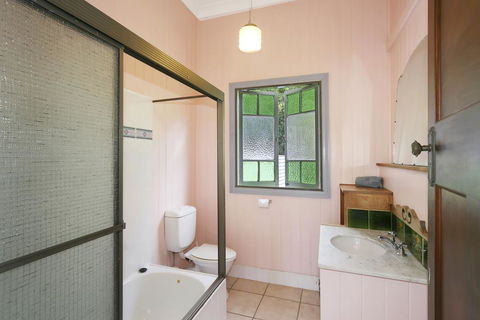 Noosa Avalon Farm Cottages - Kempsey Accommodation 2