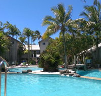 Noosaville Resort Living on Noosa River Gympie Terrace - Kempsey Accommodation