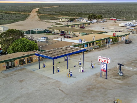 Nullarbor Roadhouse - Kempsey Accommodation 2