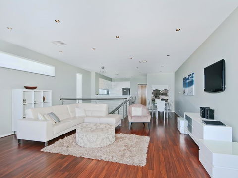 Ocean 180A - Kempsey Accommodation 2