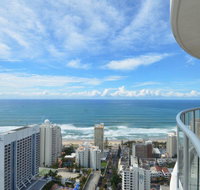 Ocean and Waterway View 34th Floor Chevron Renaissance - Kempsey Accommodation