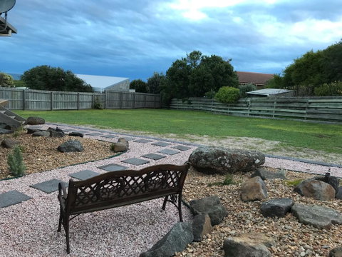 OCEAN BREEZE - Kempsey Accommodation 0