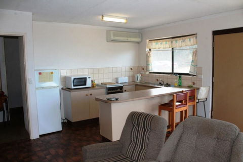 Ocean Front Malua Bay - Kempsey Accommodation 2