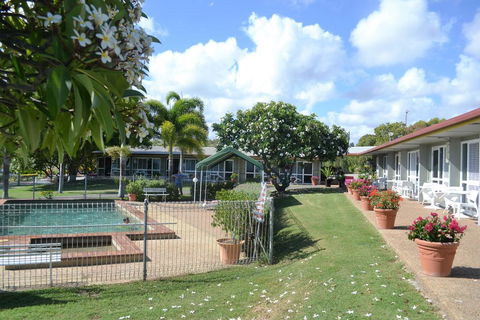 Ocean View Motel Bowen - Kempsey Accommodation 3