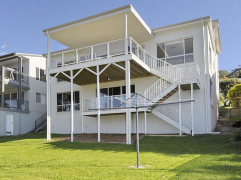 Ocean View Oasis@Fingal Bay - Kempsey Accommodation 2