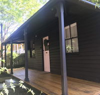 Old Railway Cottage - Kempsey Accommodation