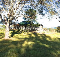 Old Schoolmaster's Cottage on the Barrington River - Kempsey Accommodation