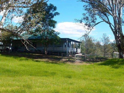 Old Schoolmaster's Cottage On The Barrington River - Kempsey Accommodation 1