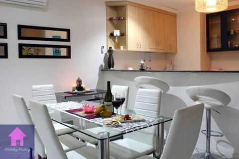 On The STRAND Marina Spacious 3 Brms BEACH Casino - Kempsey Accommodation 2