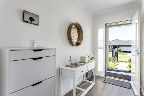 Once Upon A Tide - Kempsey Accommodation 1