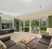 Opal Coast Villa - Kempsey Accommodation
