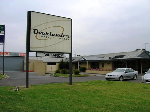 Overlander Hotel Motel - Kempsey Accommodation 1