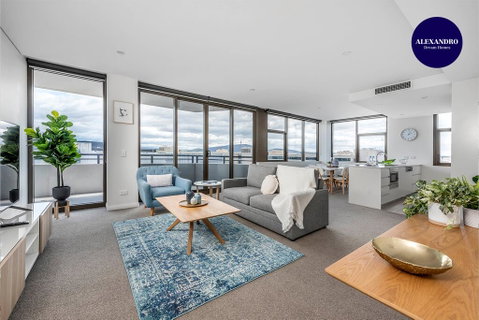 Oversized Luxe 1 Bedder - Amazing Barton - Gym - Kempsey Accommodation 0
