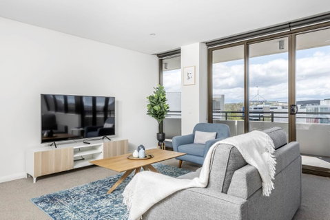Oversized Luxe 1 Bedder - Amazing Barton - Gym - Kempsey Accommodation 2