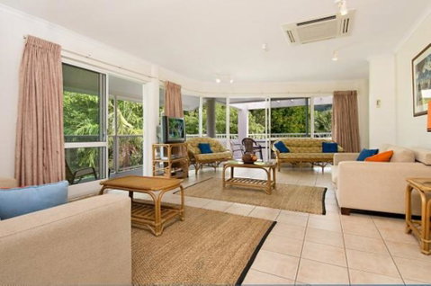 Palm Cove Penthouse - Kempsey Accommodation 3