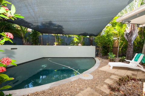 Palm Trees Noosa - Kempsey Accommodation 0