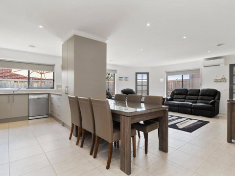 Palmerston - Kempsey Accommodation 1