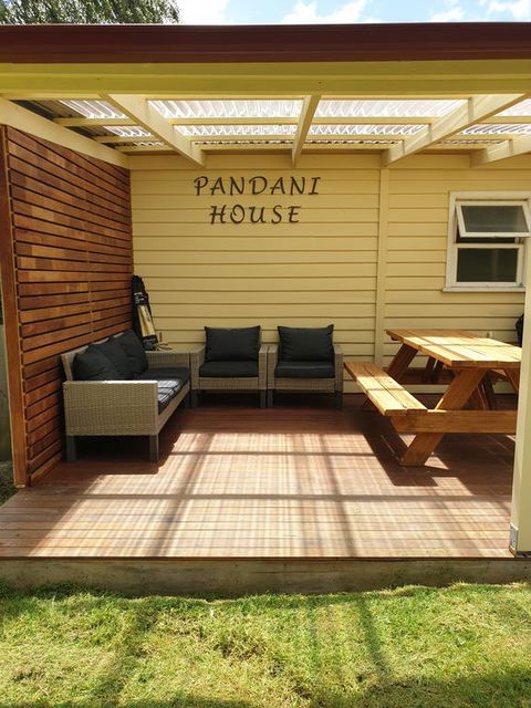 Pandani House - Kempsey Accommodation 1