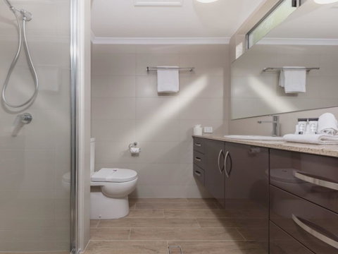 Paringa 8 - Palm Cove - Kempsey Accommodation 2