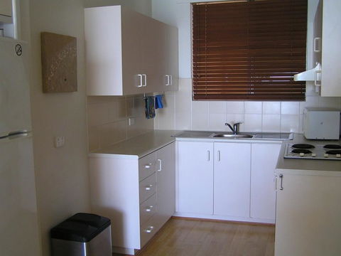 Park Towers Holiday Units - Kempsey Accommodation 3