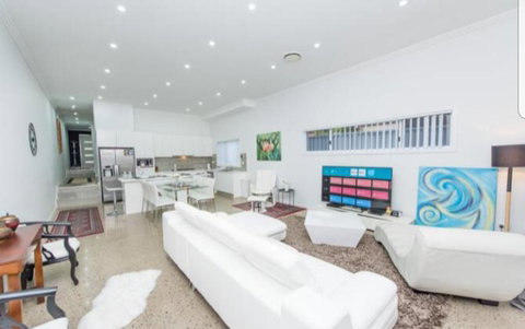 Parramatta Jewel - Kempsey Accommodation 0