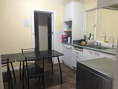 Pasadena Quinlan - Kempsey Accommodation 3