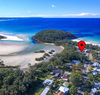 Pelican Beach House Narrawallee - Kempsey Accommodation