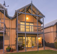 Peppabay - Kempsey Accommodation