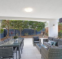 Peregian On The Beach unit 3 - Kempsey Accommodation