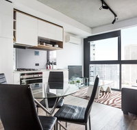 Perfect Family Apartment in Central Melbourne