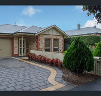 Perfect Location Central Modern Cottage - Free WiFi - Kempsey Accommodation