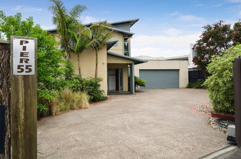 PIER 55 - DROMANA... - Kempsey Accommodation 2