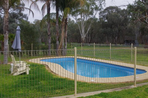 Pioneer Tourist Park - Kempsey Accommodation 1