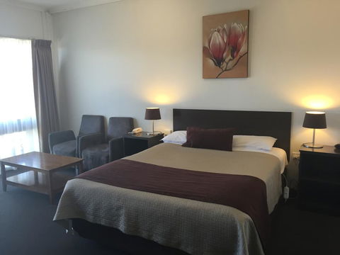 Ploughmans Motor Inn - Kempsey Accommodation 1