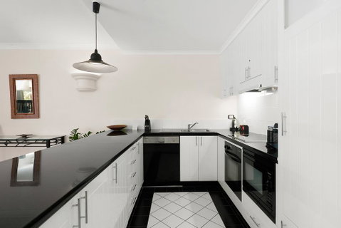 Poolside Apt In Alamanda Beachfront Resort 74 - Kempsey Accommodation 2