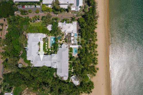 Poolside Apt. In Alamanda Beachfront Resort (55) - Kempsey Accommodation 1