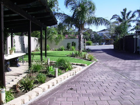 Port Noarlunga Motel - Kempsey Accommodation 1