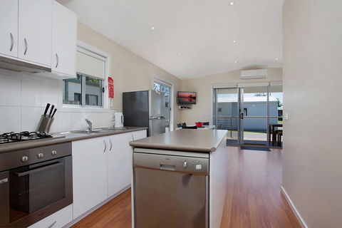 Portland Holiday Village - Kempsey Accommodation 3