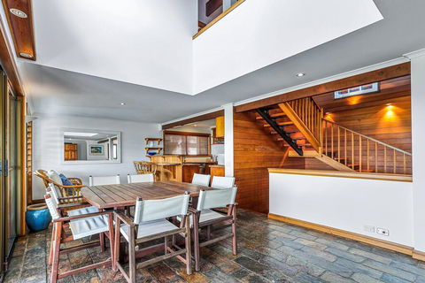 Private Tropical Oasis, Marcus Beach - Kempsey Accommodation 3