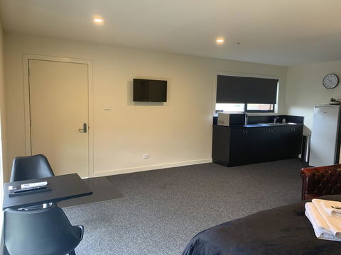 Queens Arms Hotel - Kempsey Accommodation 2